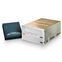 Quantum SDLT220 internal DLT Tape Drive and Media