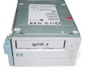 HP ULTRIUM 230 LTO1 Tape Array Module Drive C7470A
